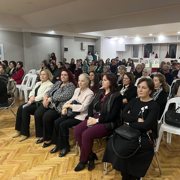 Tarihte İz Bırakan Çerkes Kadınları