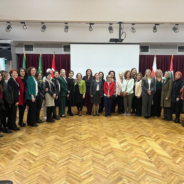 Tarihte İz Bırakan Çerkes Kadınları