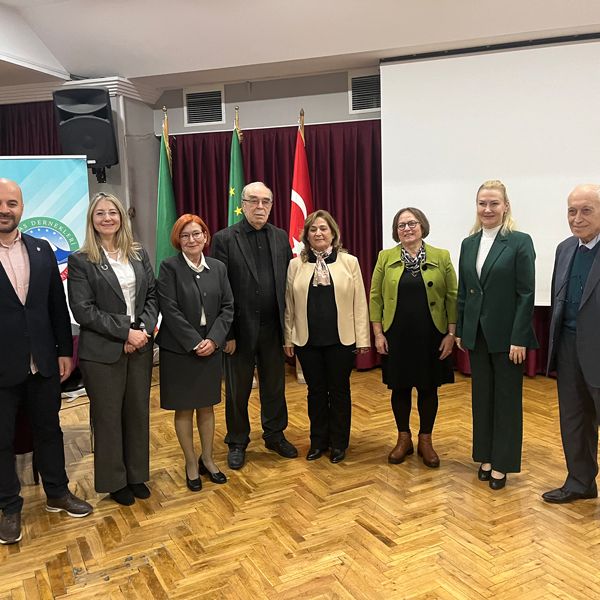 Tarihte İz Bırakan Çerkes Kadınları